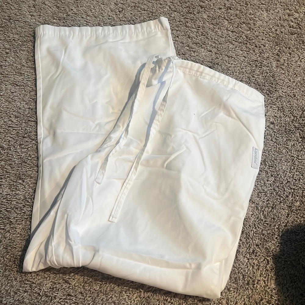 Womens landau white scrub pants size XL